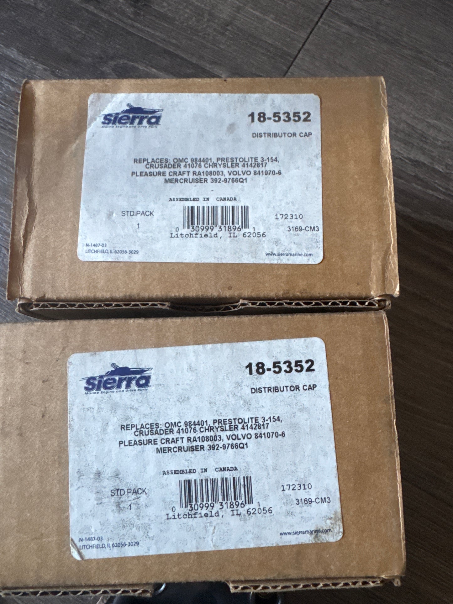 Sierra 18-1532 Distributor cap Marine replacement (lot of 4}