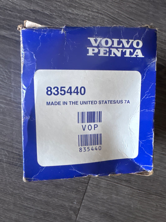 Volvo Penta 835440 Distributor Cap – OEM Marine Replacement (New Open Box