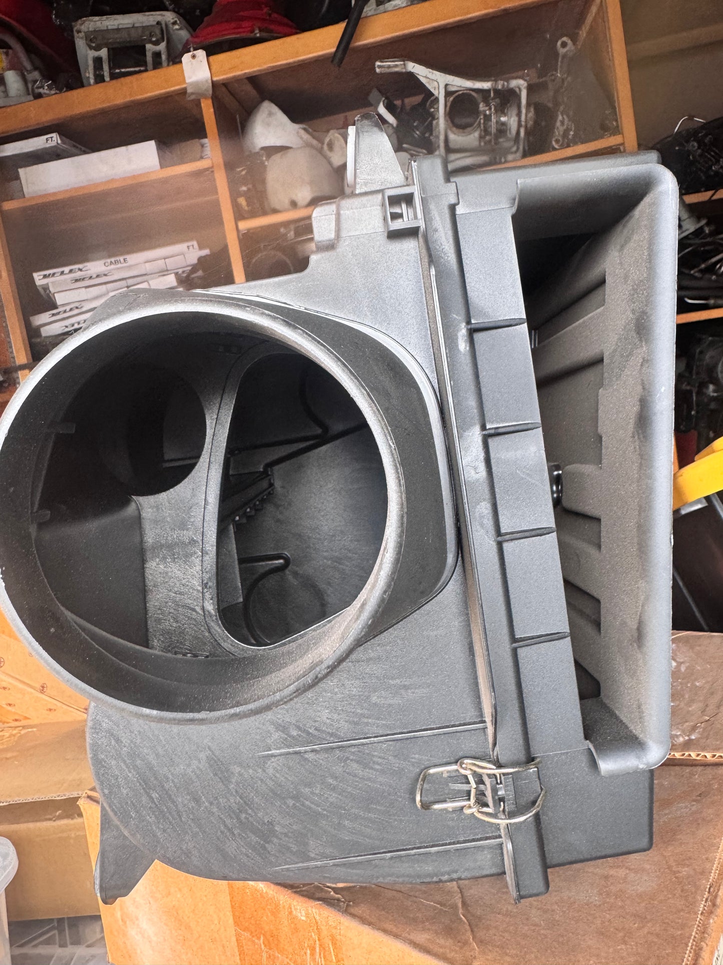 VOLVO PENTA AIR BOX Cleaner  FILTER D4 D6 22469302