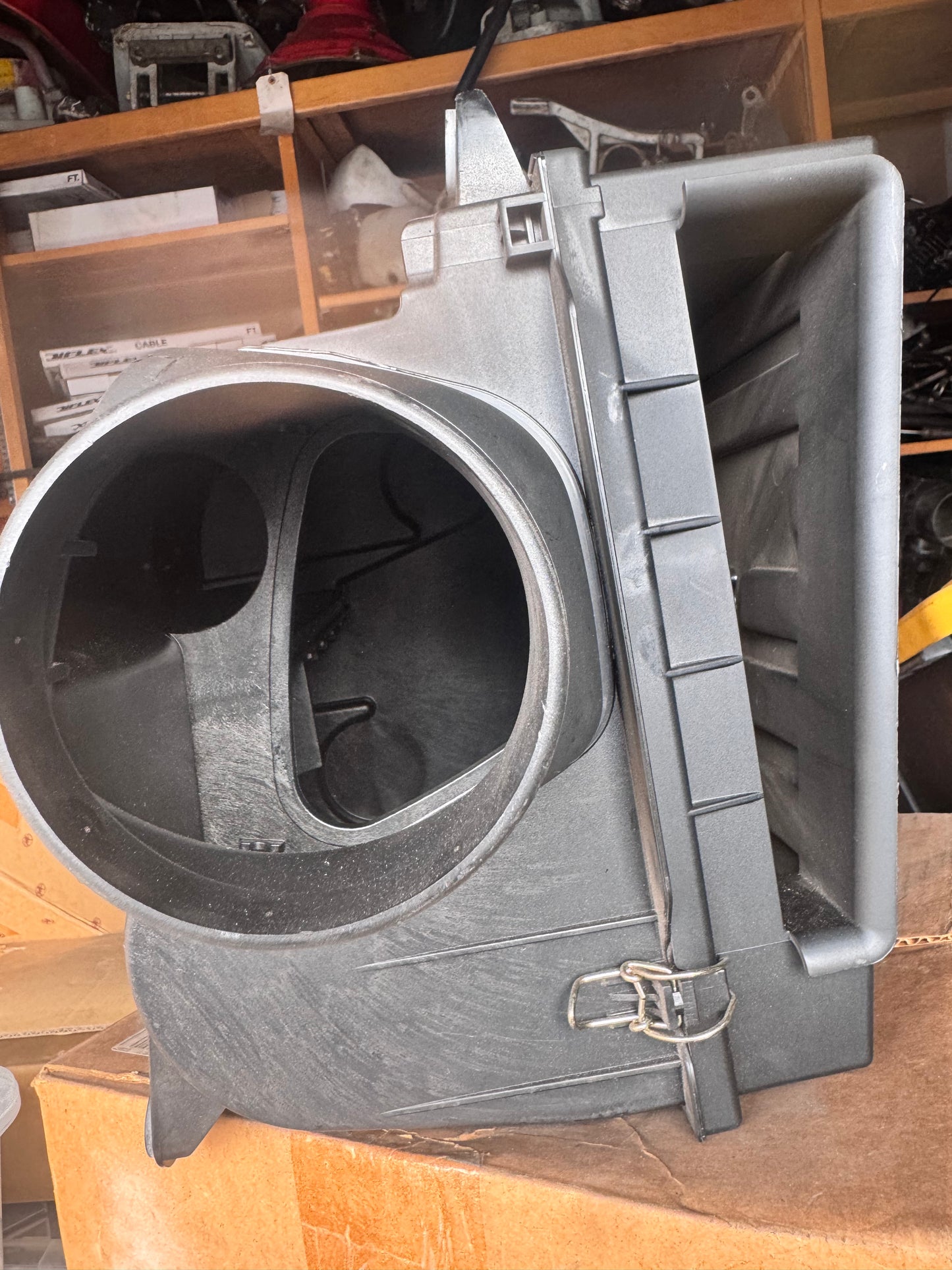 VOLVO PENTA AIR BOX Cleaner  FILTER D4 D6 22469302