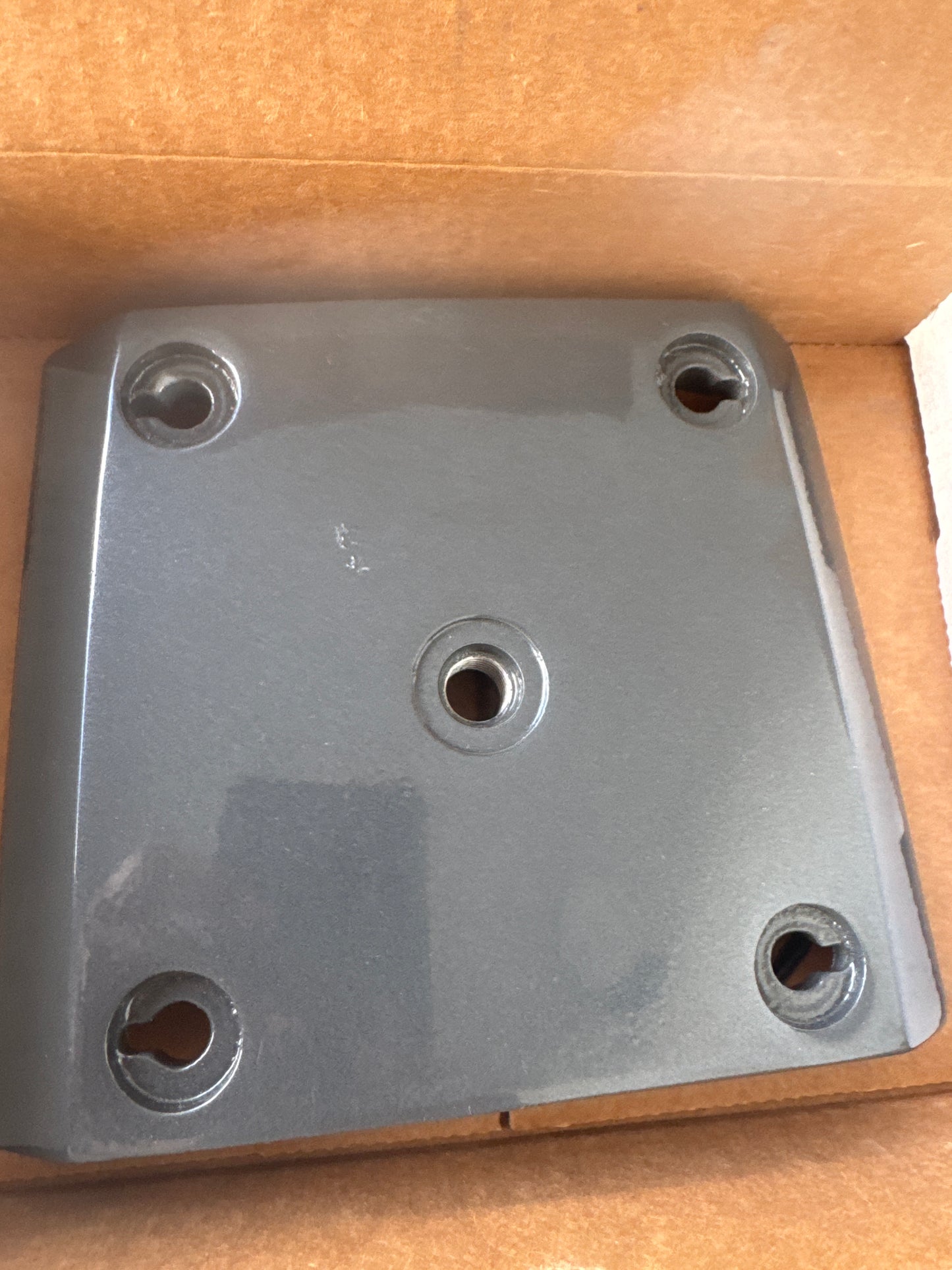 GLM Top Cover OMC Cobra 1986-1993 914489