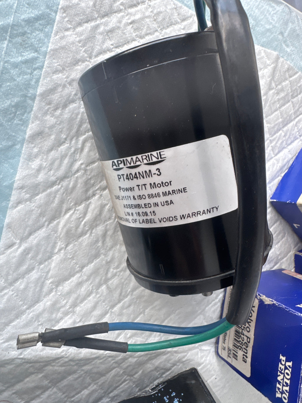 API Marine #PT-404NM PT404NM Volvo Penta 2-Wire Connection Replaces Volvo # 8508